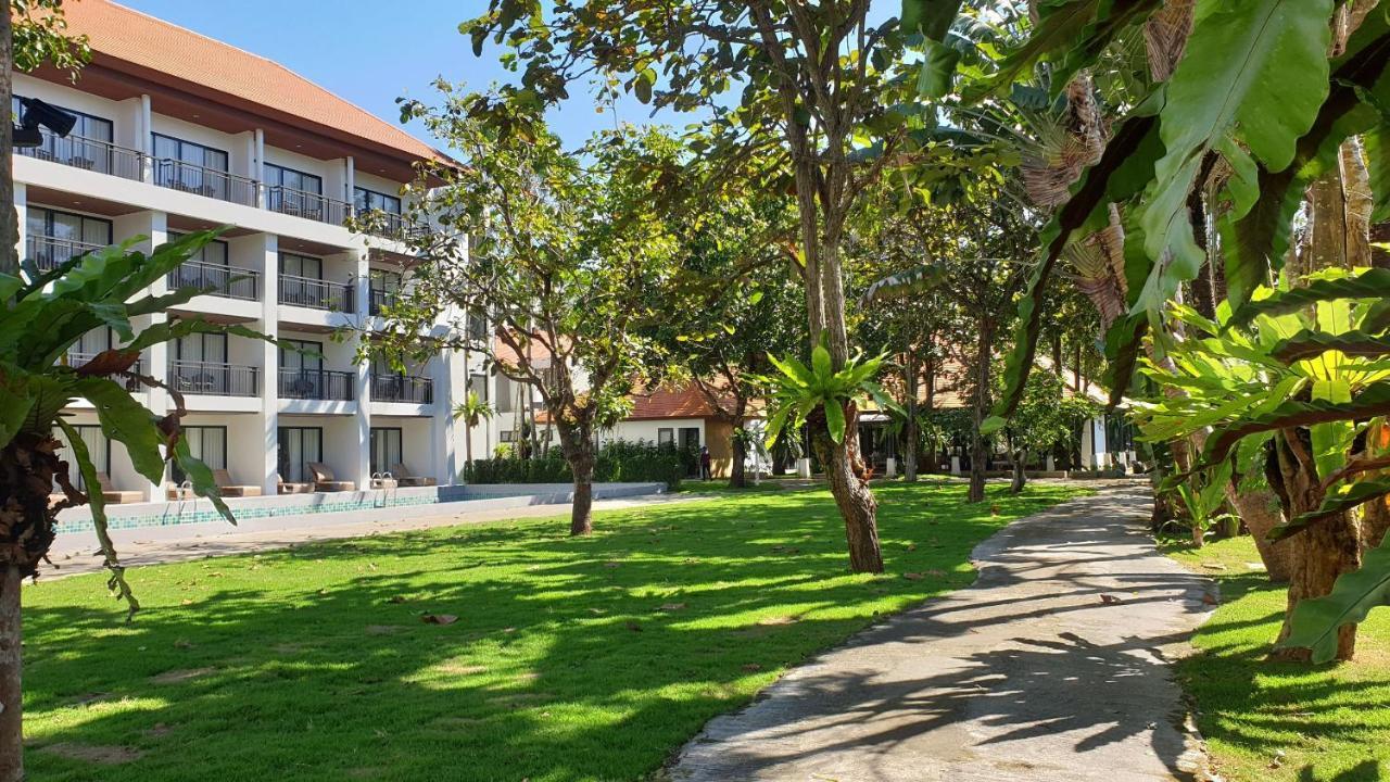 Estella Phuket Mai Khao Beach Resort ภายนอก รูปภาพ