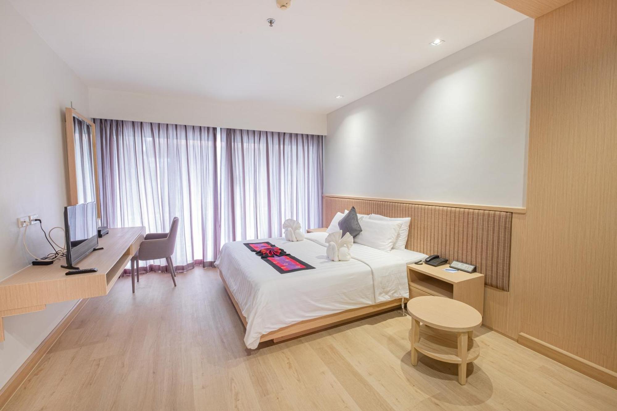 Estella Phuket Mai Khao Beach Resort ภายนอก รูปภาพ