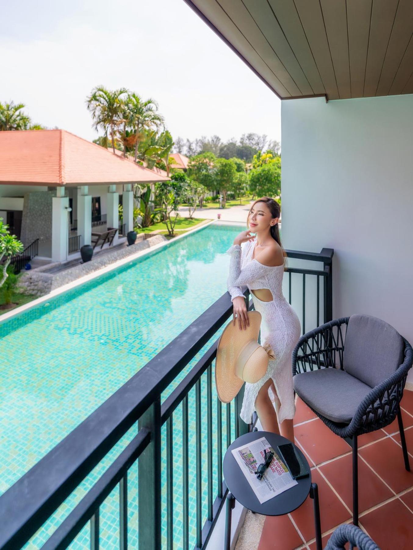 Estella Phuket Mai Khao Beach Resort ภายนอก รูปภาพ